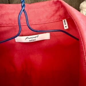 New Blouse
Foxcroft shirt, size 8.